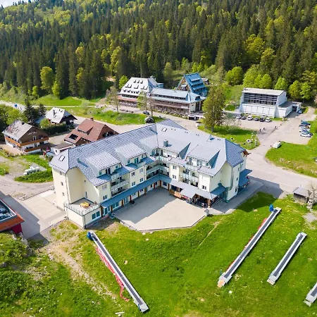 Auerhuhn 公寓 费尔德伯格