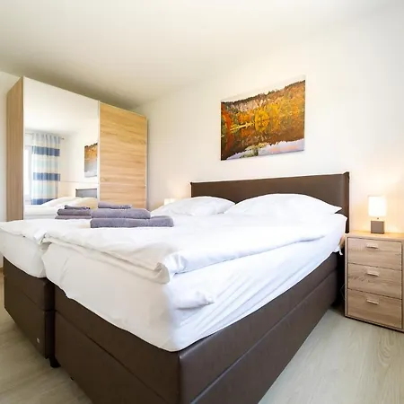 Auerhuhn 公寓 费尔德伯格