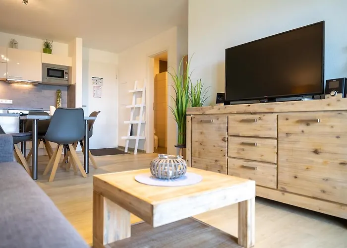 アパート Auerhuhn