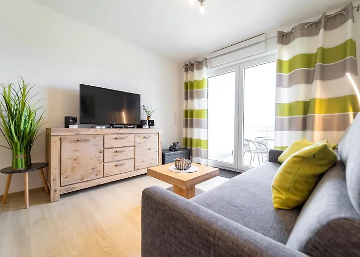 Auerhuhn アパート *