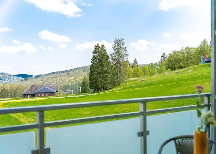 アパート Auerhuhn *